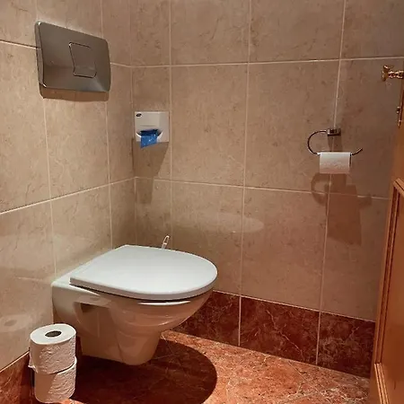 Otel Bacher